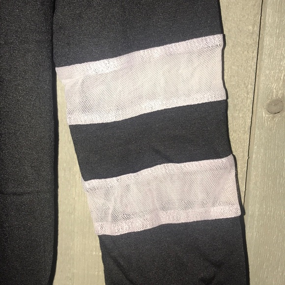 PARIS graphic long sleeve top - Picture 10 of 12